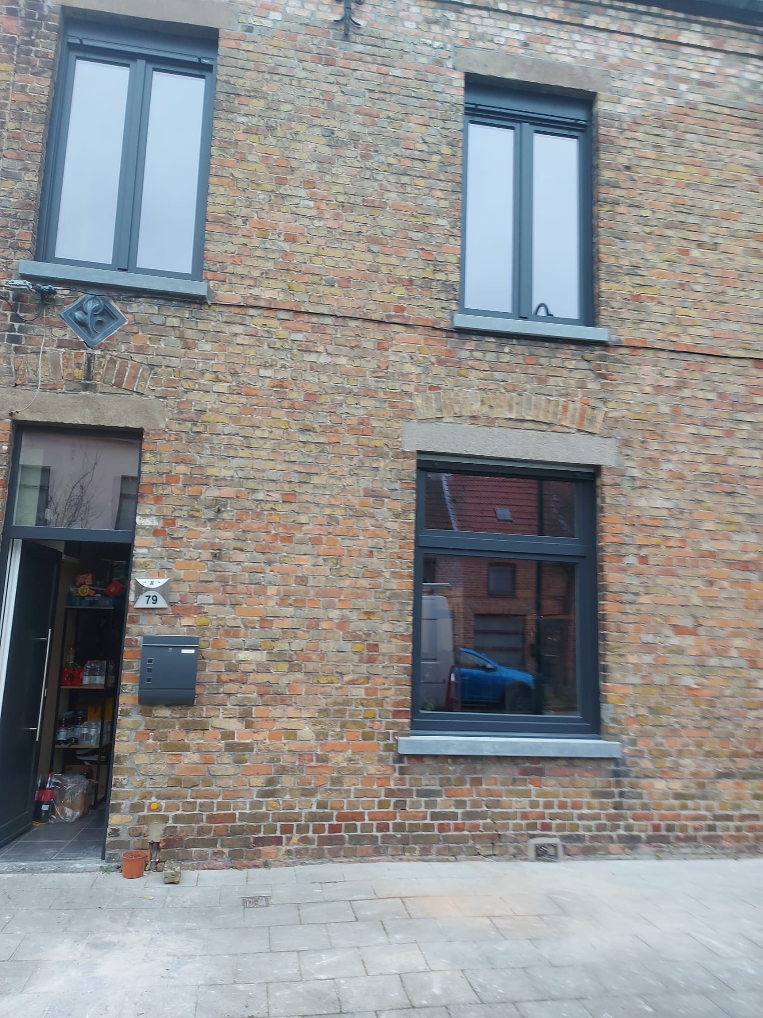 Moderne zwarte ramen